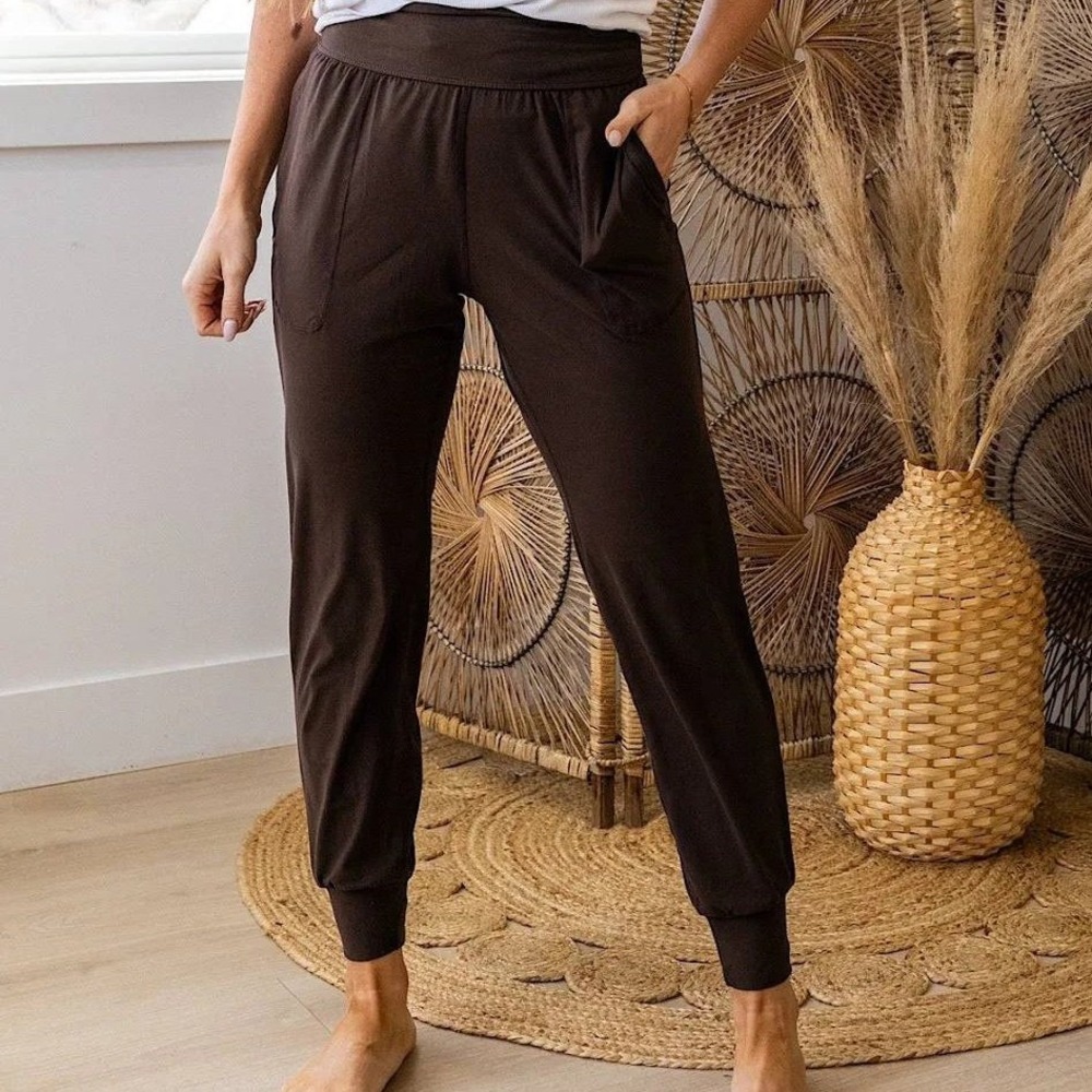 Rae Mode Brown Harem Joggers High Waisted Pull On Yoga Pants Womens Small NEW